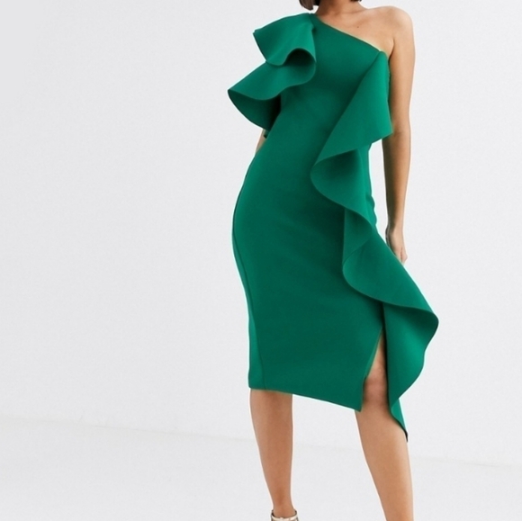 LAVISH Alice plus cold shoulder dress - Picture 3 of 9